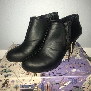 Madden Girl heeled booties